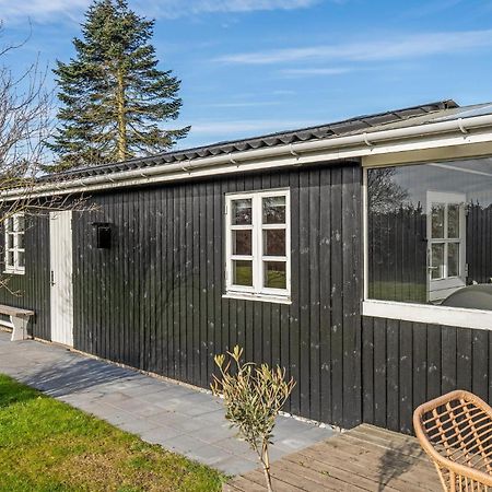 Lovely Home In Otterup With Kitchen Экстерьер фото